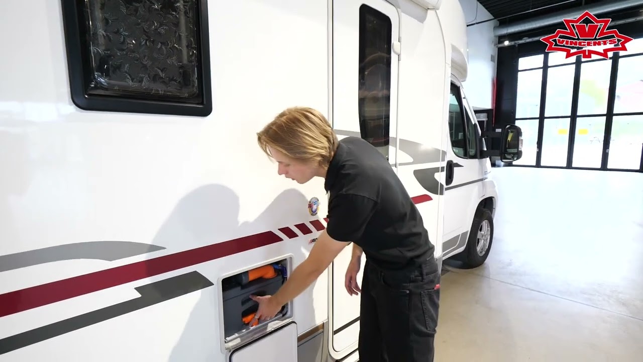 Hur fungerar ADRIA CORAL S 670 SL - Vincents Husbil & Husvagn