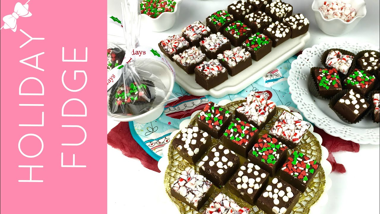 Easy Microwave Christmas Fudge // Lindsay Ann Bakes