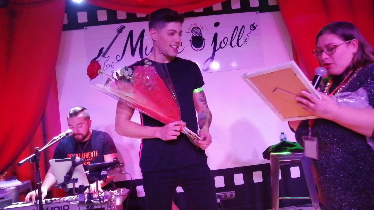 Concierto David lafuente 26-1-2019   regalo a David