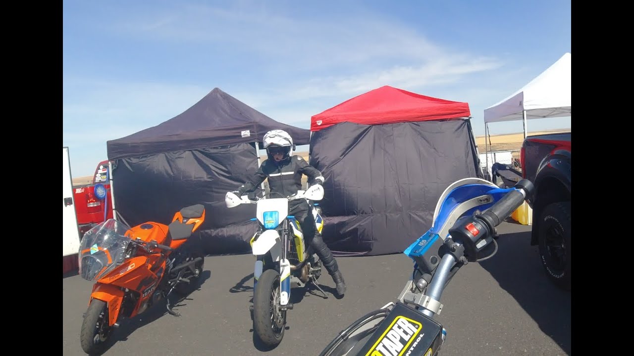 701 sumo VS 701 supermoto!
