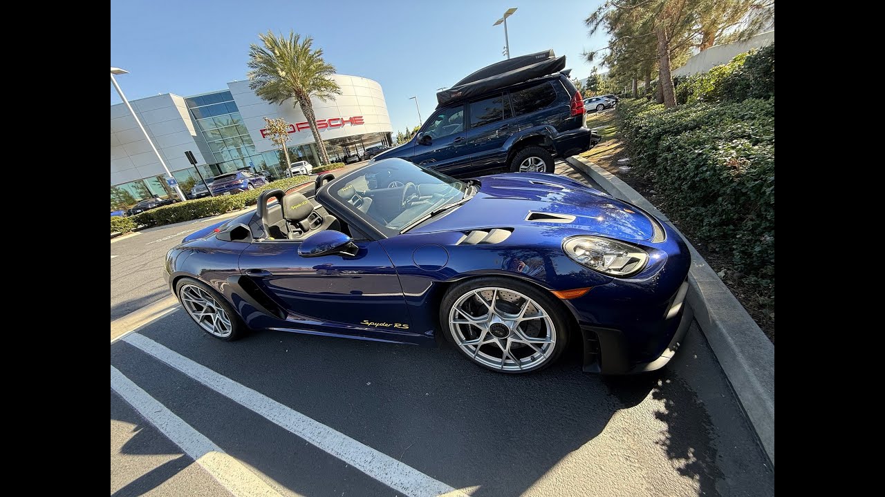 Вид от пассажира в Porsche Boxster Spyder RS ​​(982): поездка, звук и ускорение.