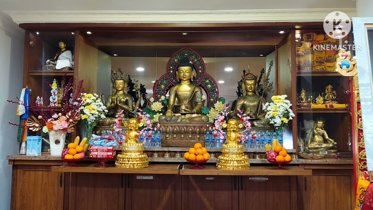 Betkunjung Ke "ERDI KARMA KAGYU CENTRE"-Pluit Raya, W. Tantrayana di bawah Yayasan Karmapa Indonesia