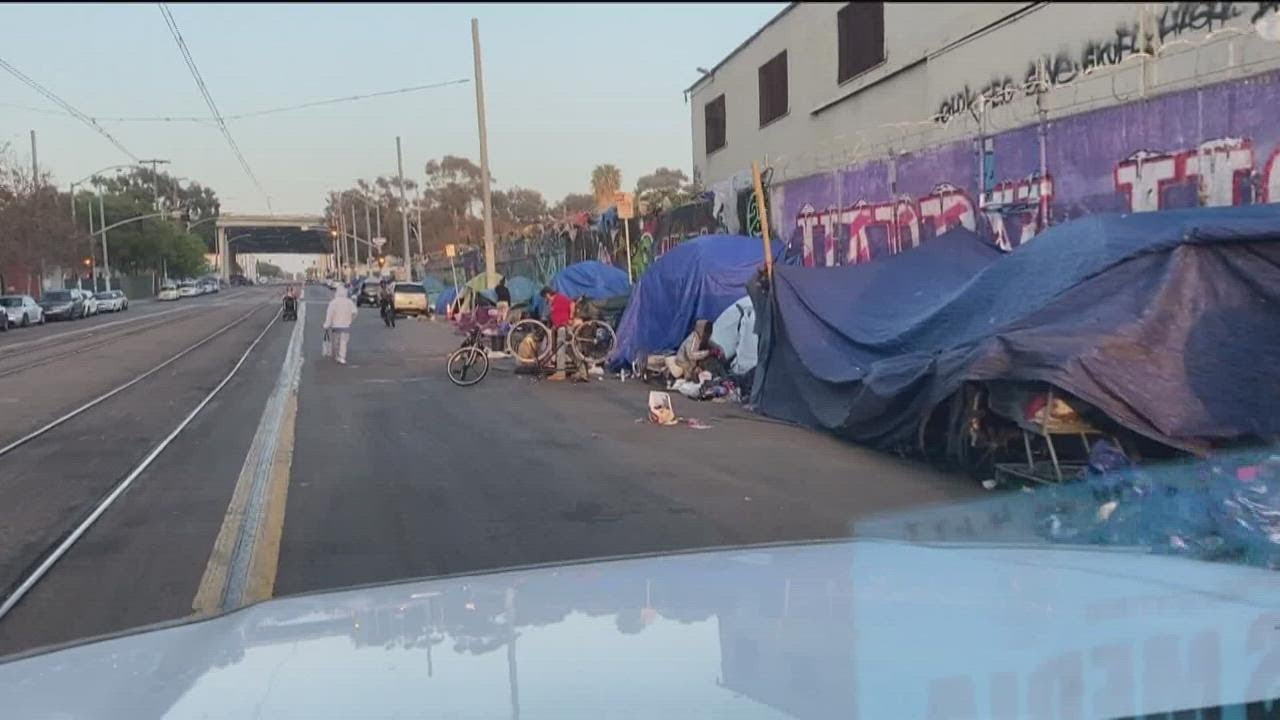 San Diego Police force unsheltered people to take down tents during the day