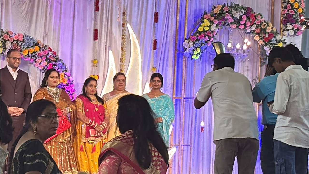 Mumbai Me Haldi Mehandi  and Bengali Shadi /Republic day and Reception Vlog @VarshaSaxenathequeen 