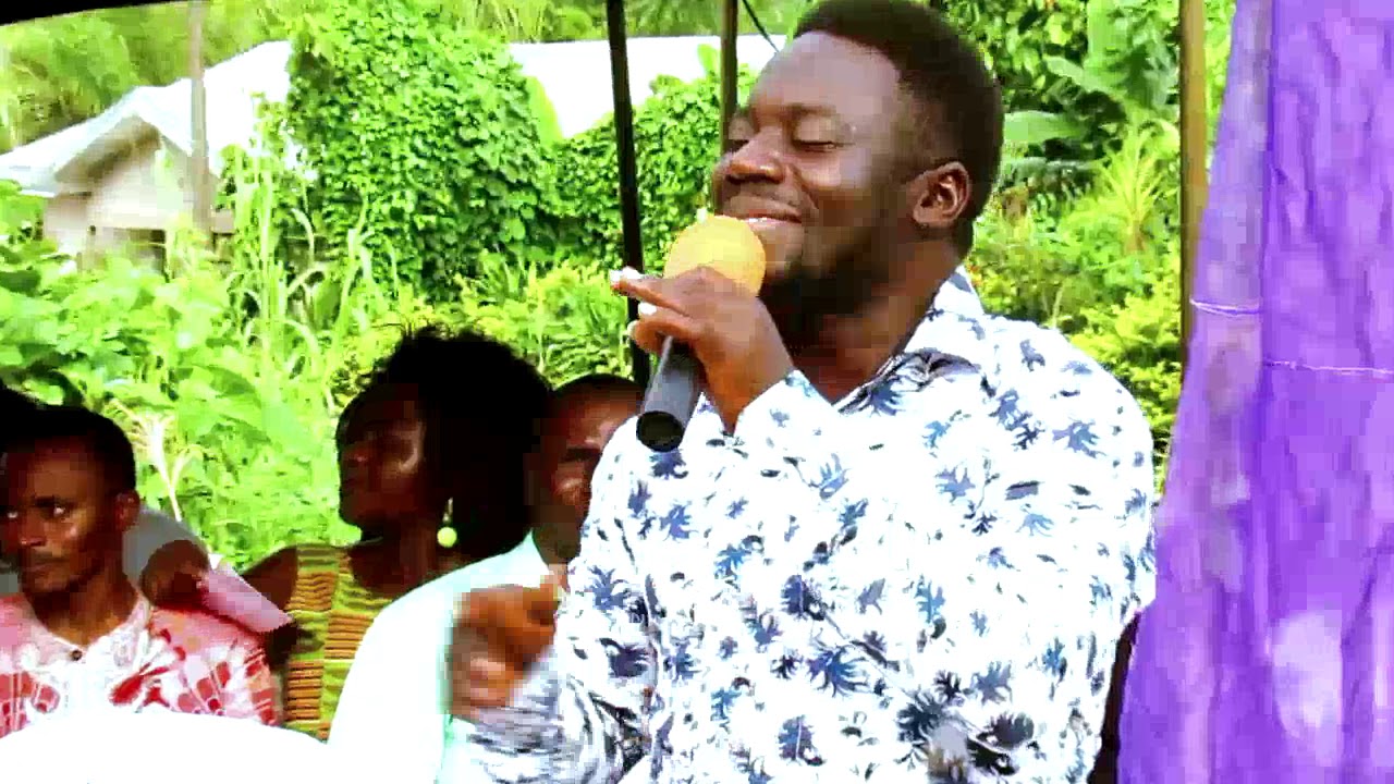 Spaco lee Live at a Wedding Ceremony