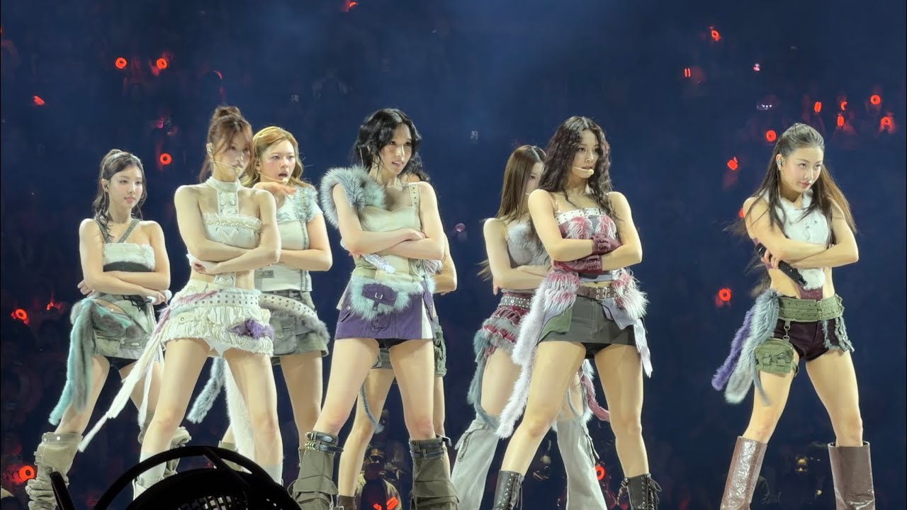 TWICE - ONE SPARK fancam at THIS IS FOR Dallas D2 02-01-26