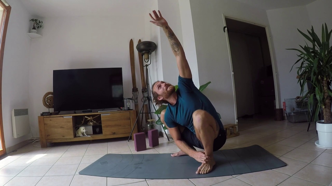 Yoga matinal avec Michael Naja (25 min)