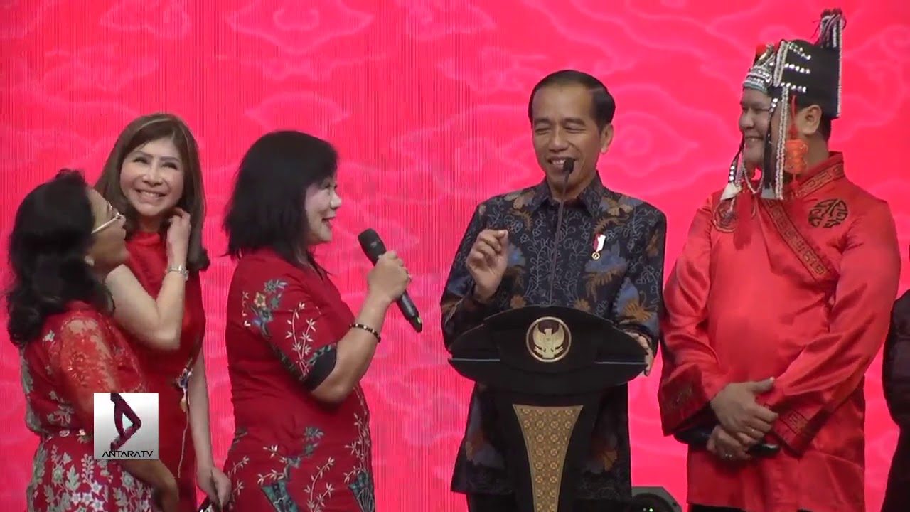 Ada gelak tawa Jokowi bersama warga tionghoa