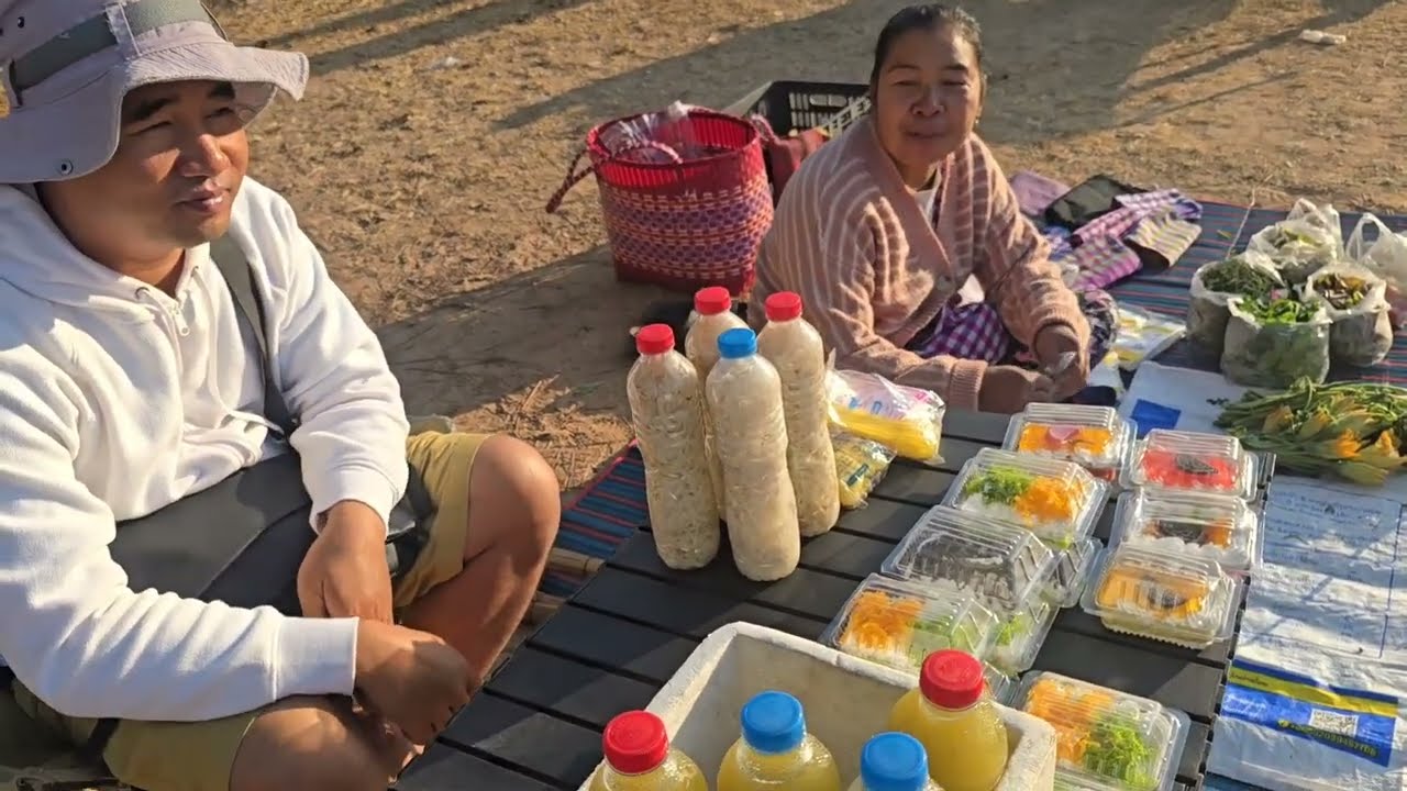 วันนี้บ่าวดาวไปตลาดเช้าเมือคืนไม่ได้นอนธันวาน้อยเจ็บปาก