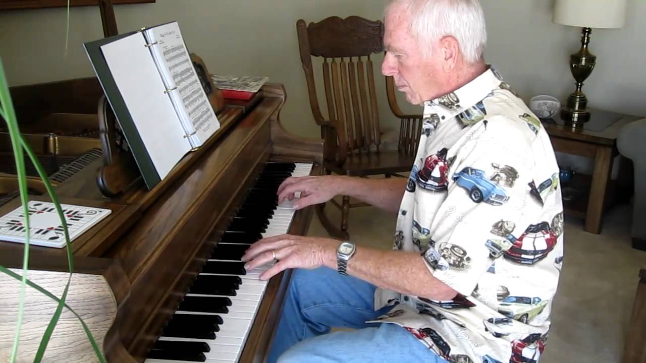 Waiting for the Robert  E. Lee piano solo