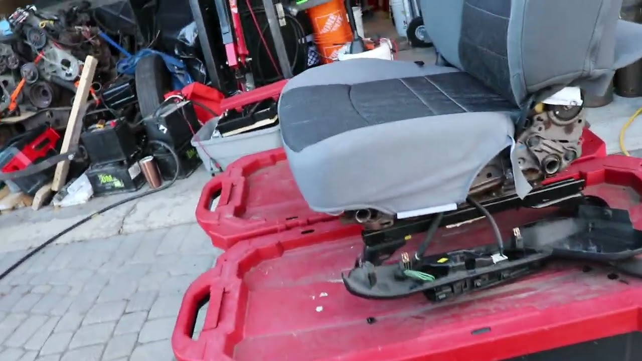 Ram 4-го поколения с подогревом сидений и заменой подушки/чехла сиденья