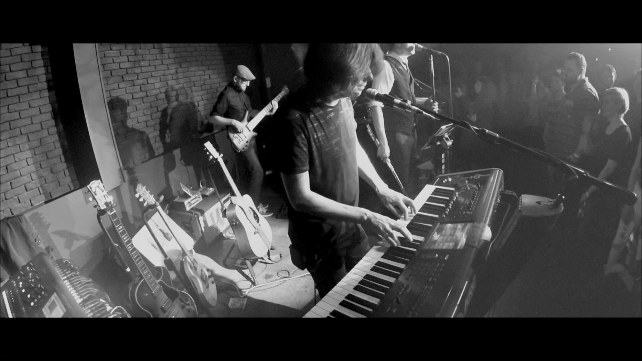byron - Țara asta [by Dan Byron] // live Solo Together, 10 martie, București