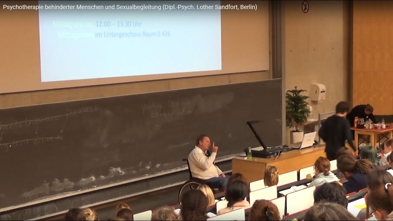 Psychotherapie behinderter Menschen und Sexualbegleitung (Dipl.-Psych. Lother Sandfort, Berlin)