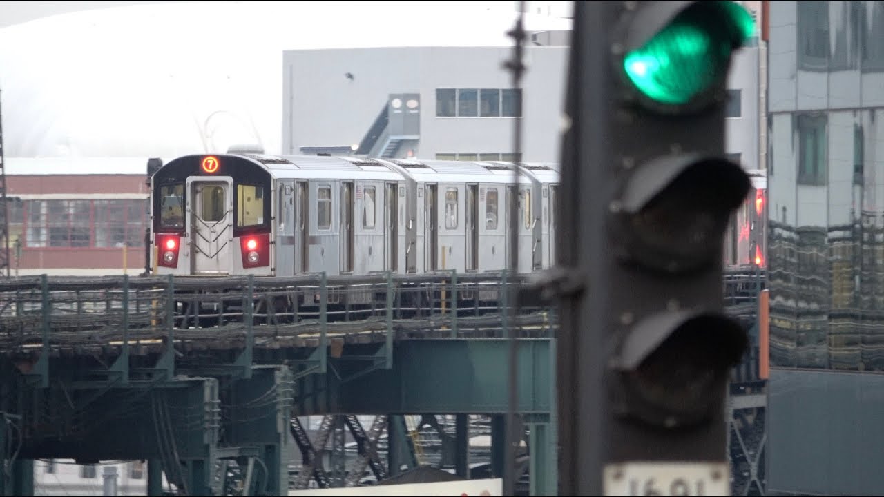⁴ᴷ (7) Trains Operating in Automatic Train Protection Mode
