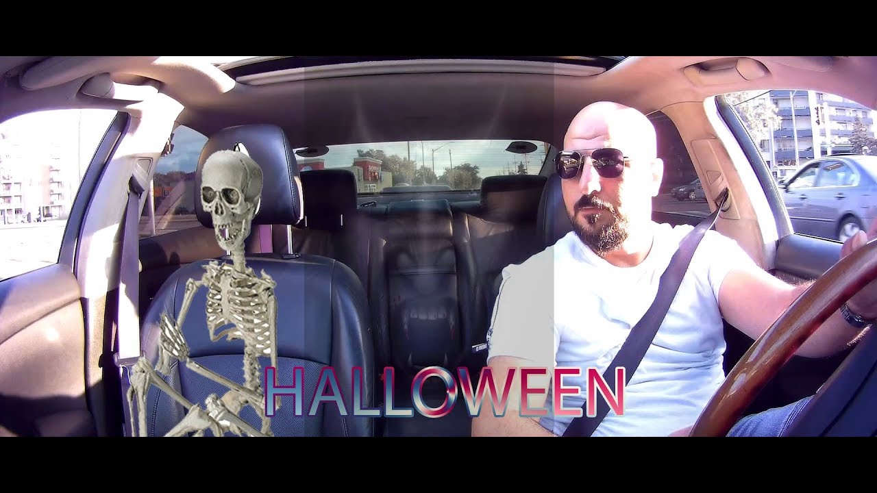 🛑 driver hit rider wearing halloween