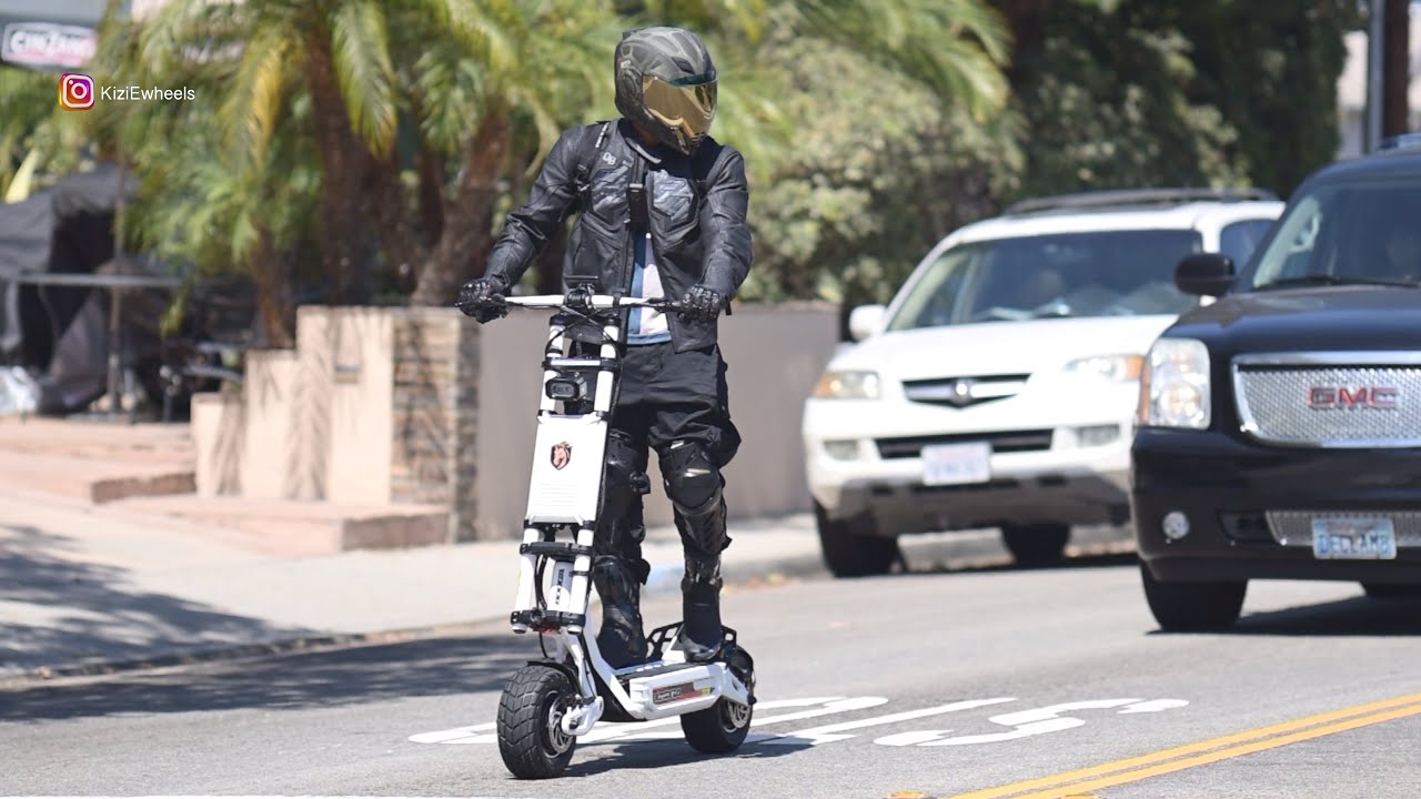 Обзор электросамоката Voromotors Hooga Daytona Hyper Electric Scooter 2025 года