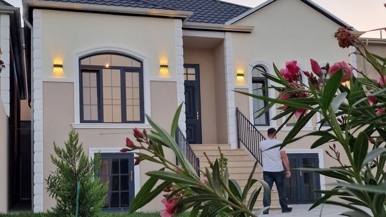 MÖHTƏŞƏM HƏYƏT EVİ! HEYRAN QALACAQSIZ! KUPÇALI 3 SOTDA 4 OTAQ (050310 8581)