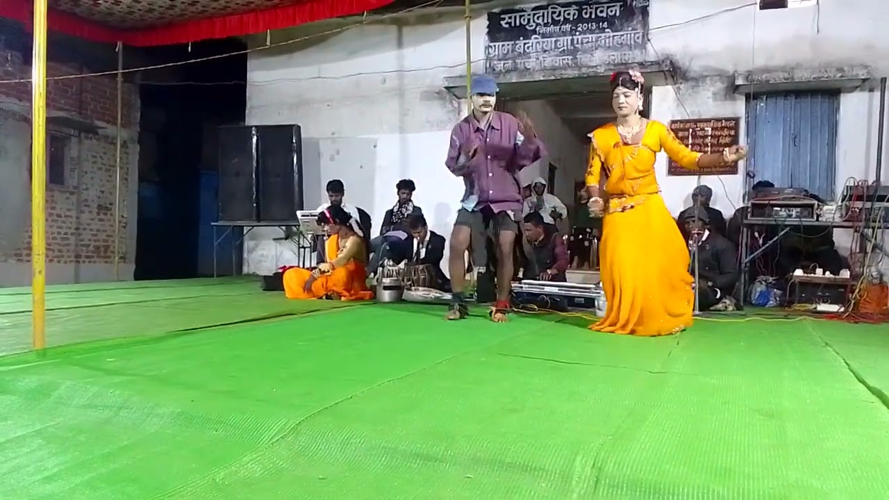 मेरी बाहों में आके समाजा मैं हूं दीवाना तेरेप्यार मैं प्रोग्राम के लिए संपर्क करें 9098181192