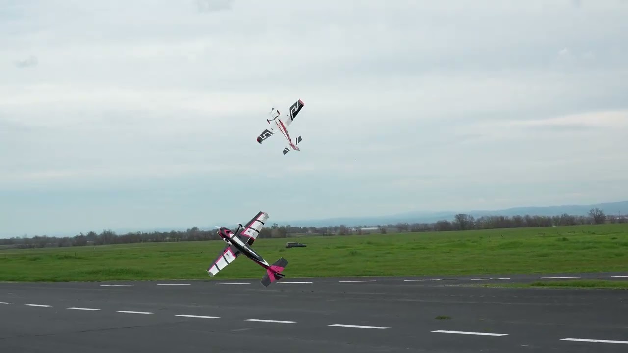 Landon Rae, Mason Dearment, Vincent Tremoroli airplanes: Extremflight Extra NG 67