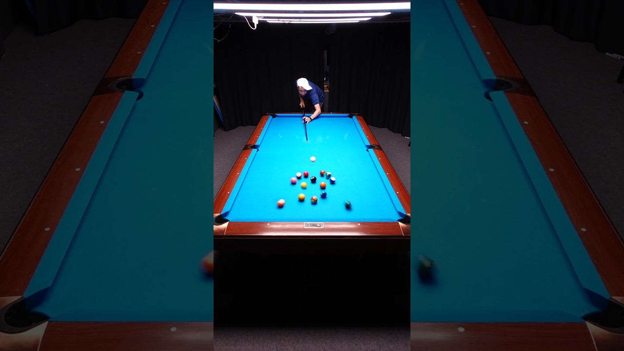 Perfect 8-ball pool break 