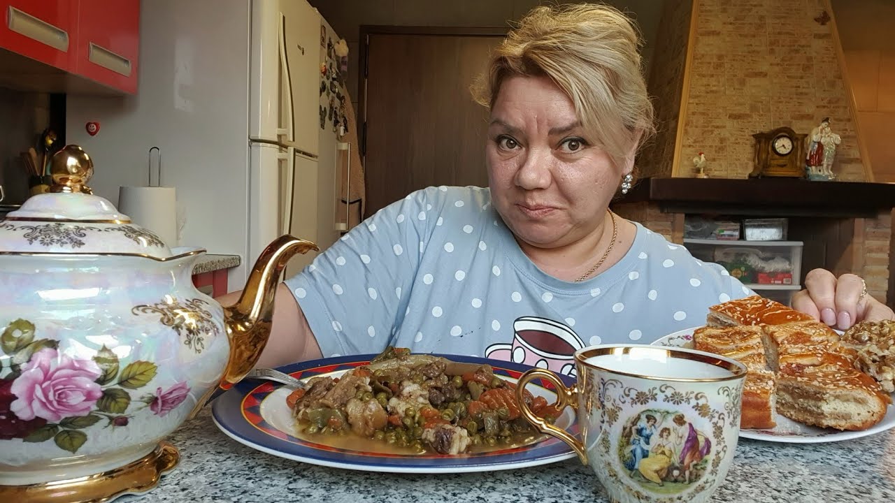 МУКБАНГ 🍽 ПИР НА ВЕСЬ МИР, опять показала свою слабость😔 MUKBANG🍴 A PIR FOR THE WHOLE WORLD не амср