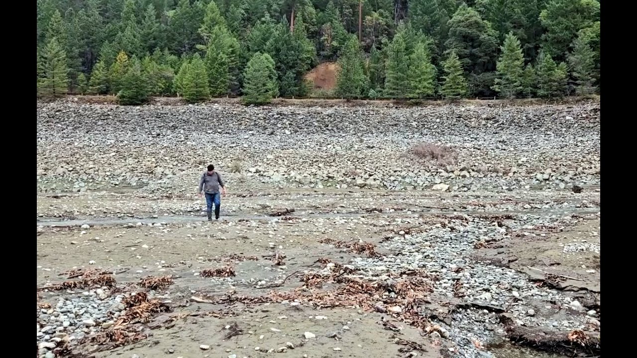 Exploring Applegate Lake! Underwater Ghost Town, Wildlife & Bowenite Rockhounding