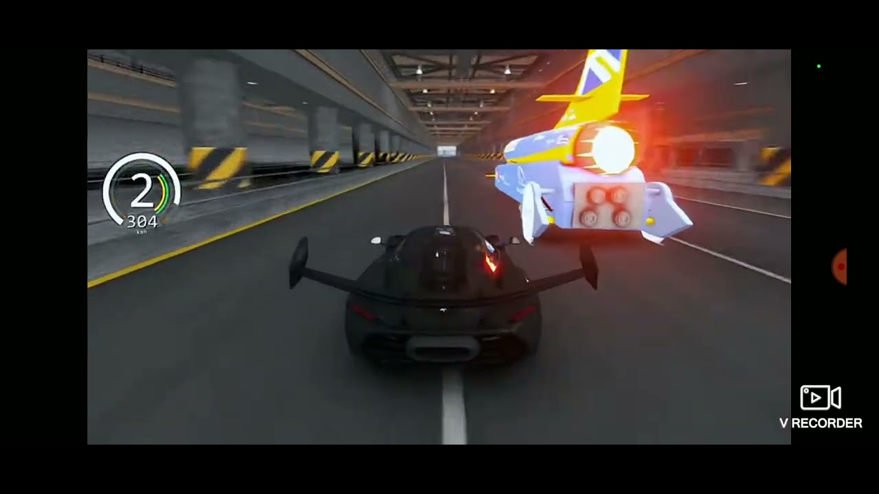 KOENIGSEGG JESKO VS SSC BLOODHOUND(corrida massa)