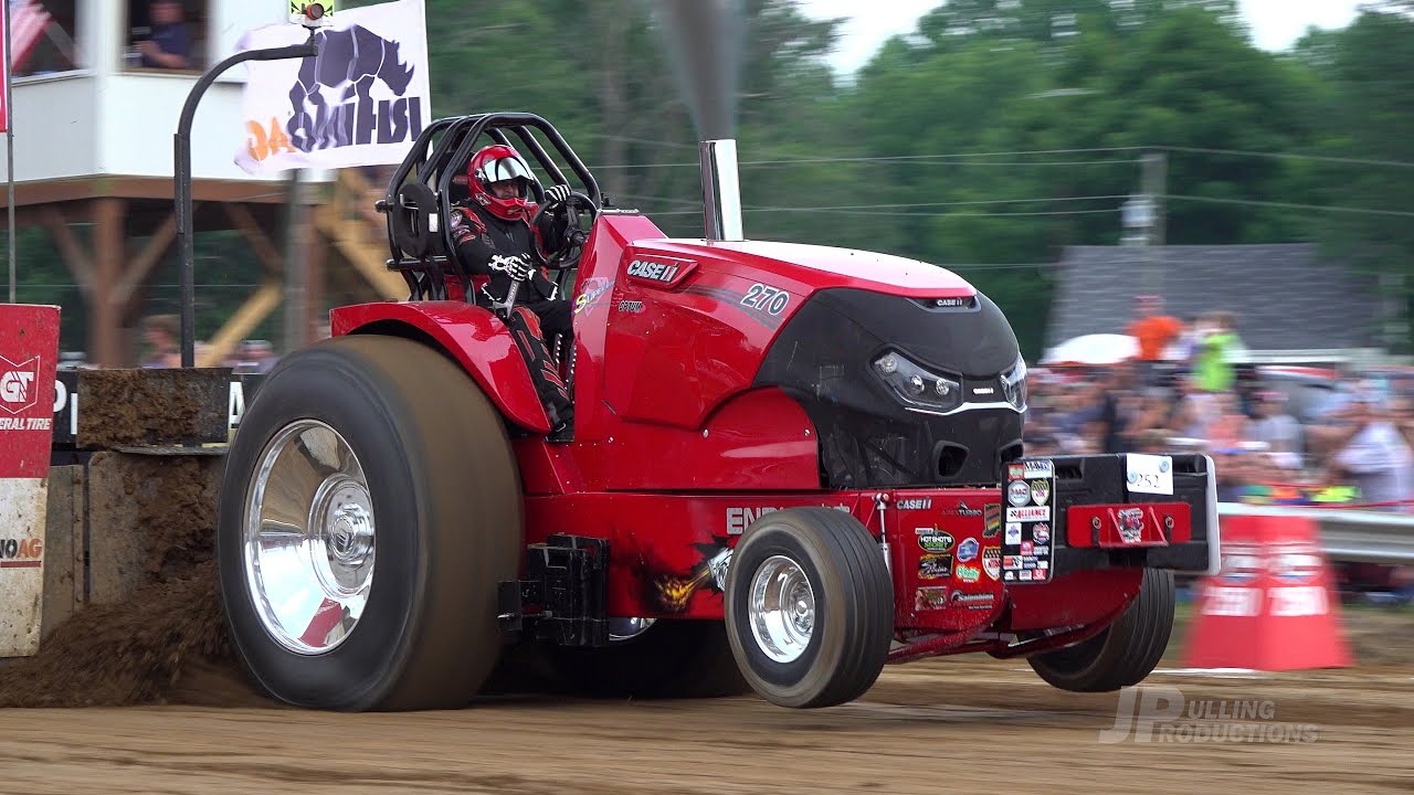 Tractor Pulling 2021: Lucas Oil PPL Hot Farm Tractors pulling in  Tampico, IN - Friday and Saturday