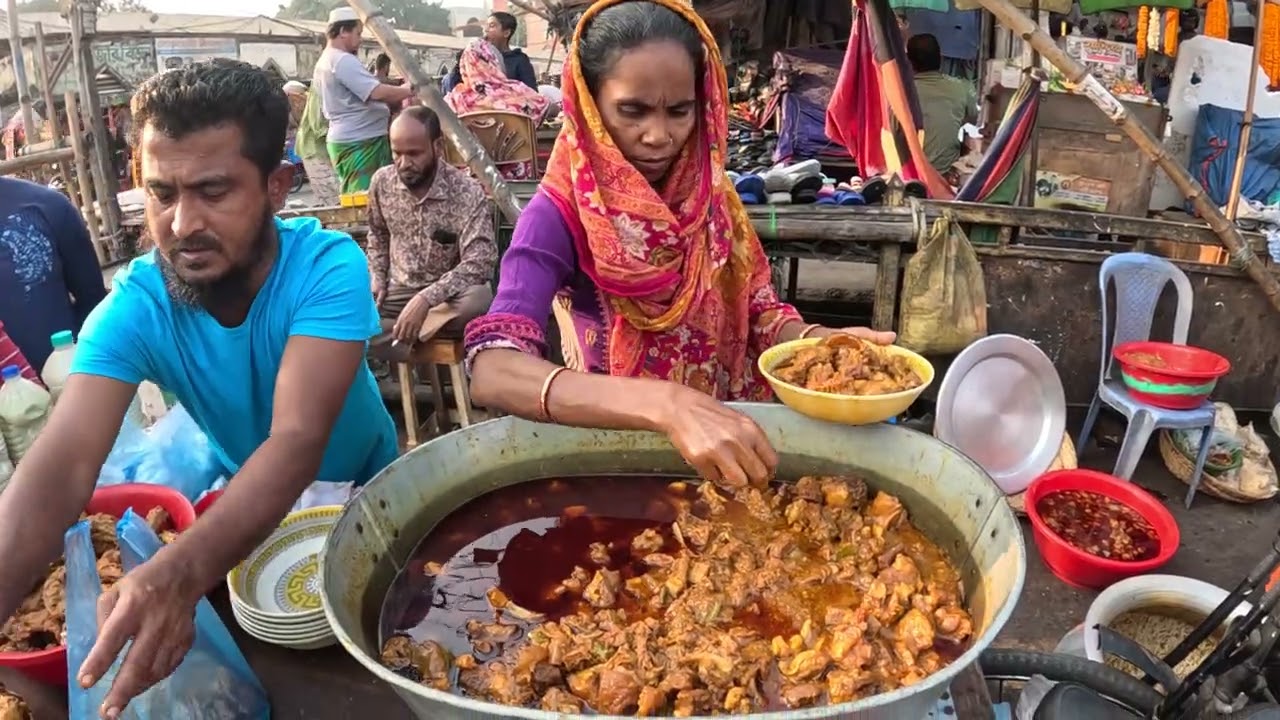 মাত্র ৬০০ টাকায় বিয়ে বাড়ির খাসি ও গরুর মাংসের আনলিমিটেড অফার!