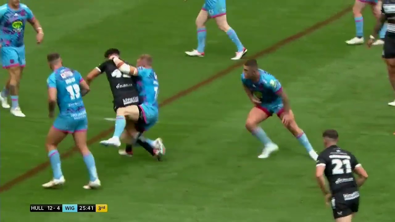 Yusuf Aydin Tackle Breaks 2025