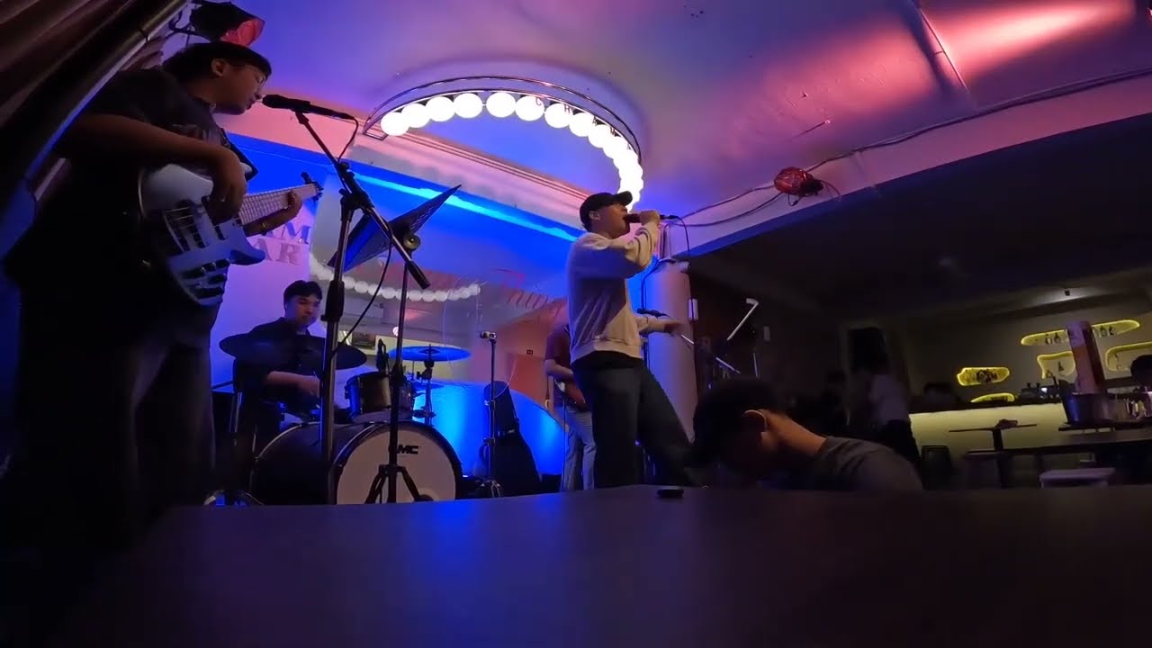 อย่าเสียใจคนเดียว - Better Weather + มันคงเป็นความรัก - Stamp (Cover by BlueMoose Band)