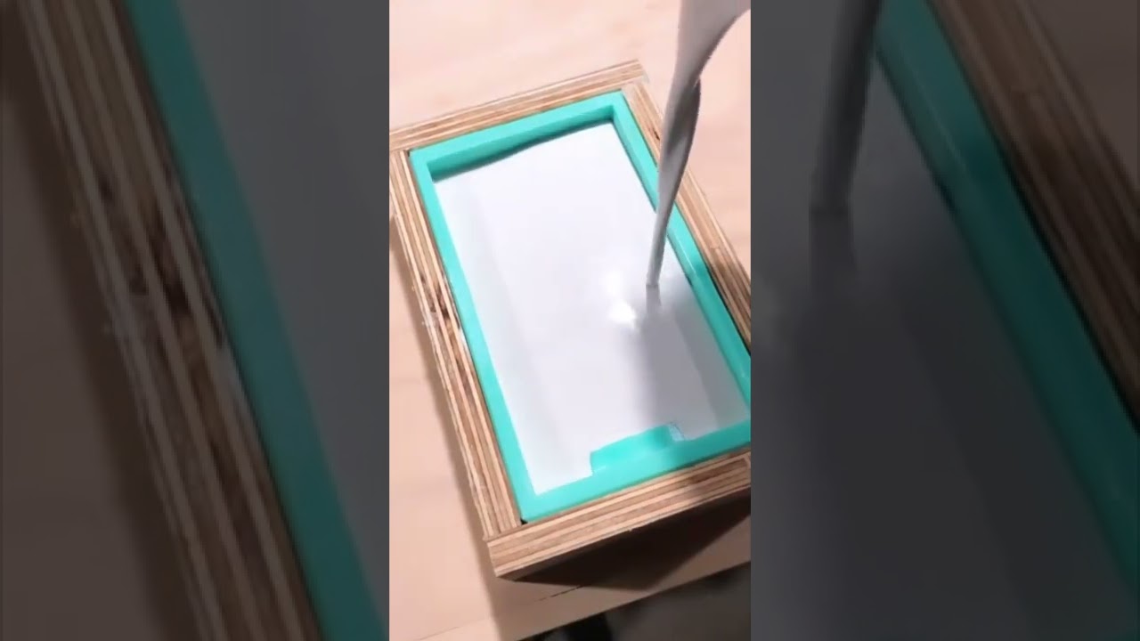 Керамическая кружка из формы, напечатанной на 3D-принтере