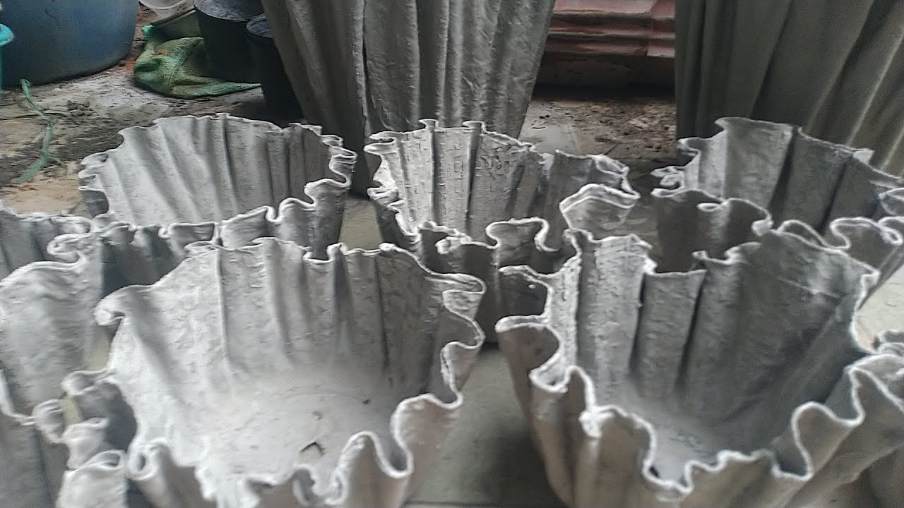 Làm chậu xi măng trồng hoa Tết #155