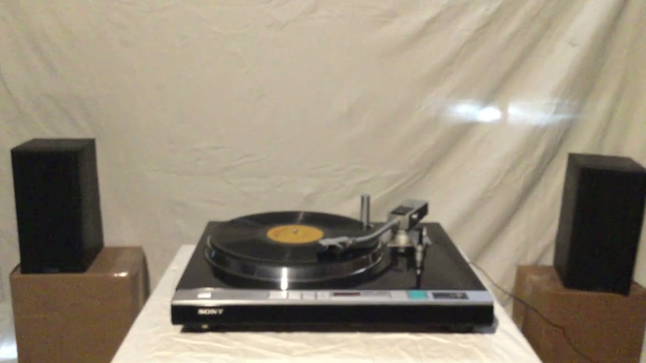 Sony PS-700X playback.