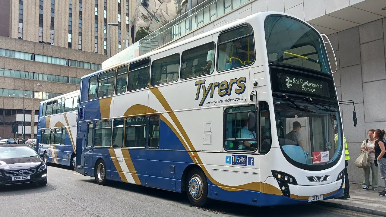 *FAST THRASH* Tyrers Coaches Volvo B9TL/Wright Gemini 2 LX11CVP 3205 | Rail Rep