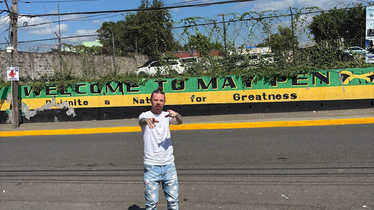 VISITING DANGEROUS PLACE IN JAMAICA ! MAYPEN !