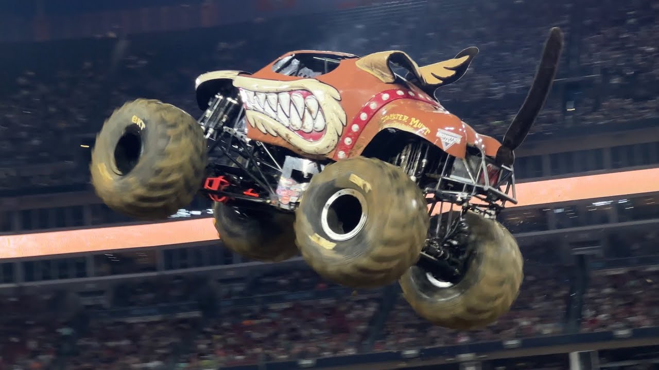 Monster Jam World Finals XXII Monster Mutt (Chris Koehler) FREESTYLE - Nashville 07/01/2023