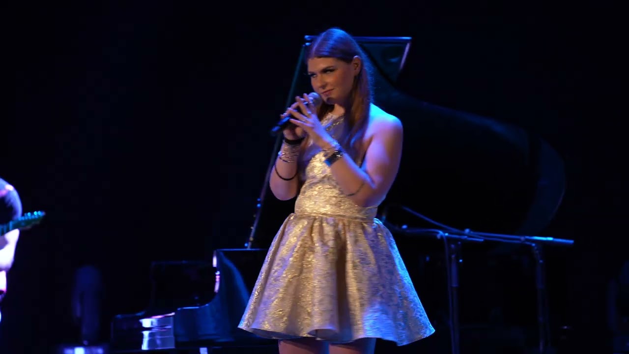Adele Balzano - A sky full of stars - Coldplay