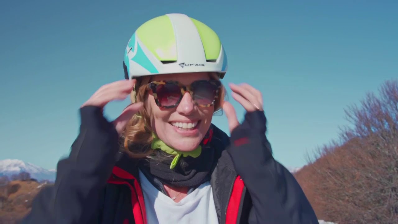 Un volo in parapendio sul Lago Maggiore con Filippa Lagerback