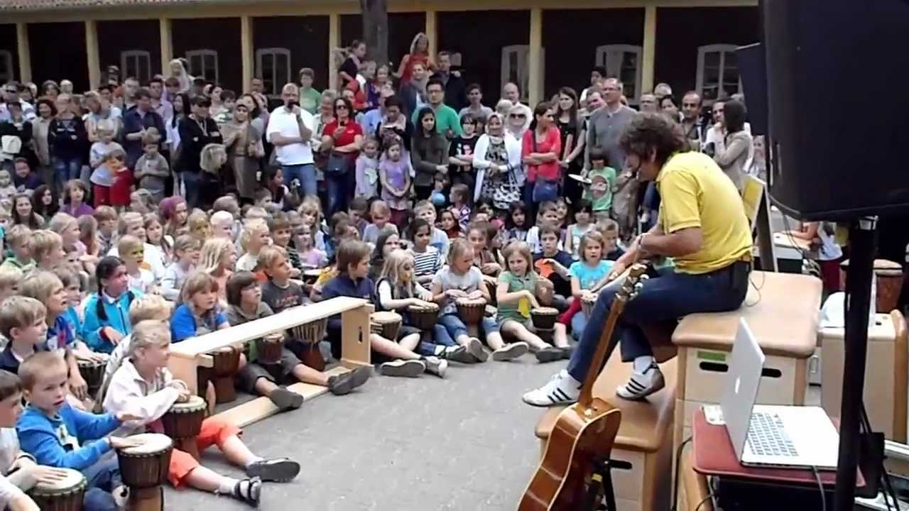 Grotenburg Schule Kindertrommeln Show