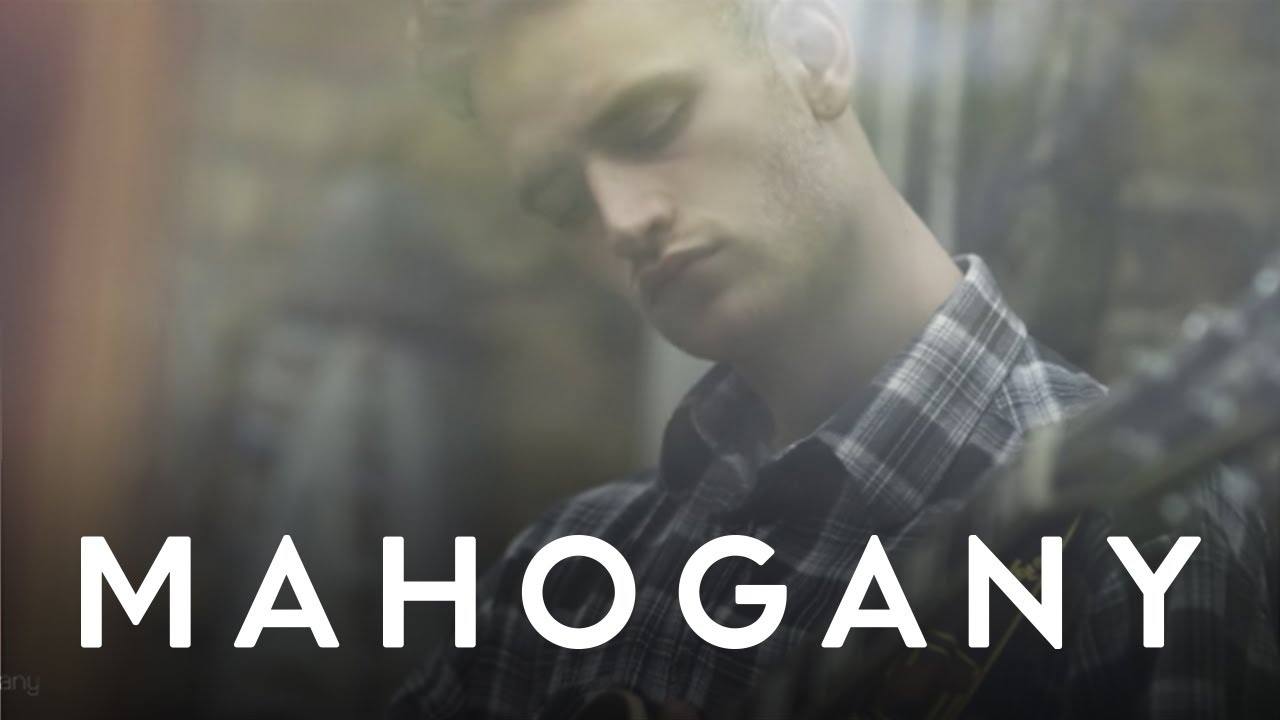 Tom Misch ft. Carmody - Wander With Me | Mahogany Session