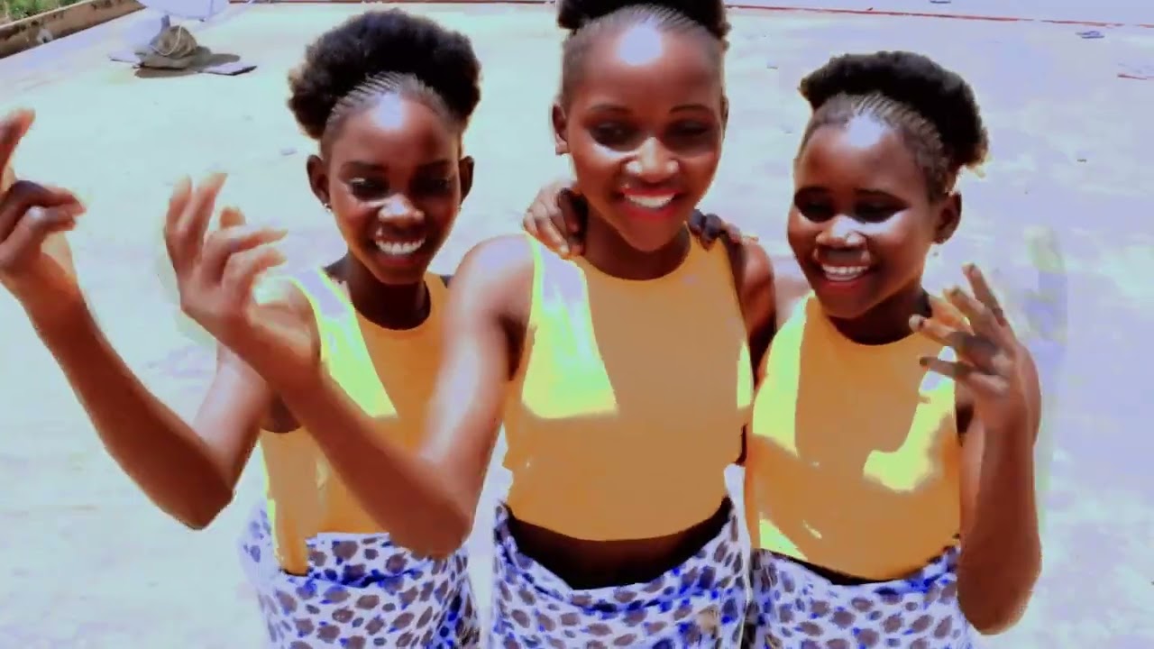 Miss Fatinha Teat Dj Muringa Vizios Official Video By Mr Nao Queremos