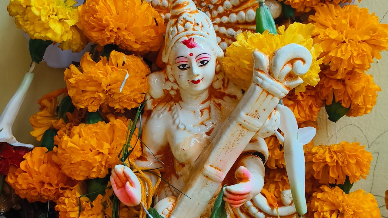 Saraswati Puja 2026 at kolkata Room 