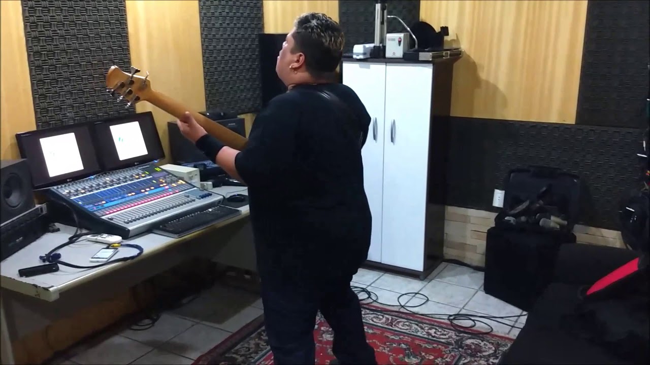 Junior Bass Groovador