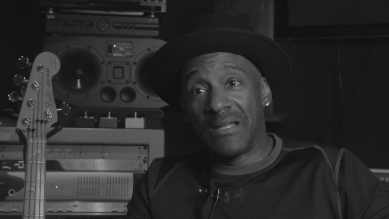 Marcus Miller - ON WORKING WITH DEAN BROWN