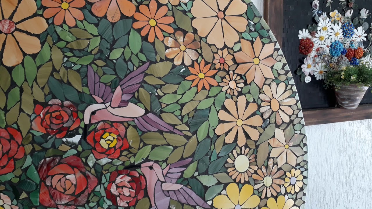 Casa Necchi: Tampo de mesa em Mosaico  prontinho!