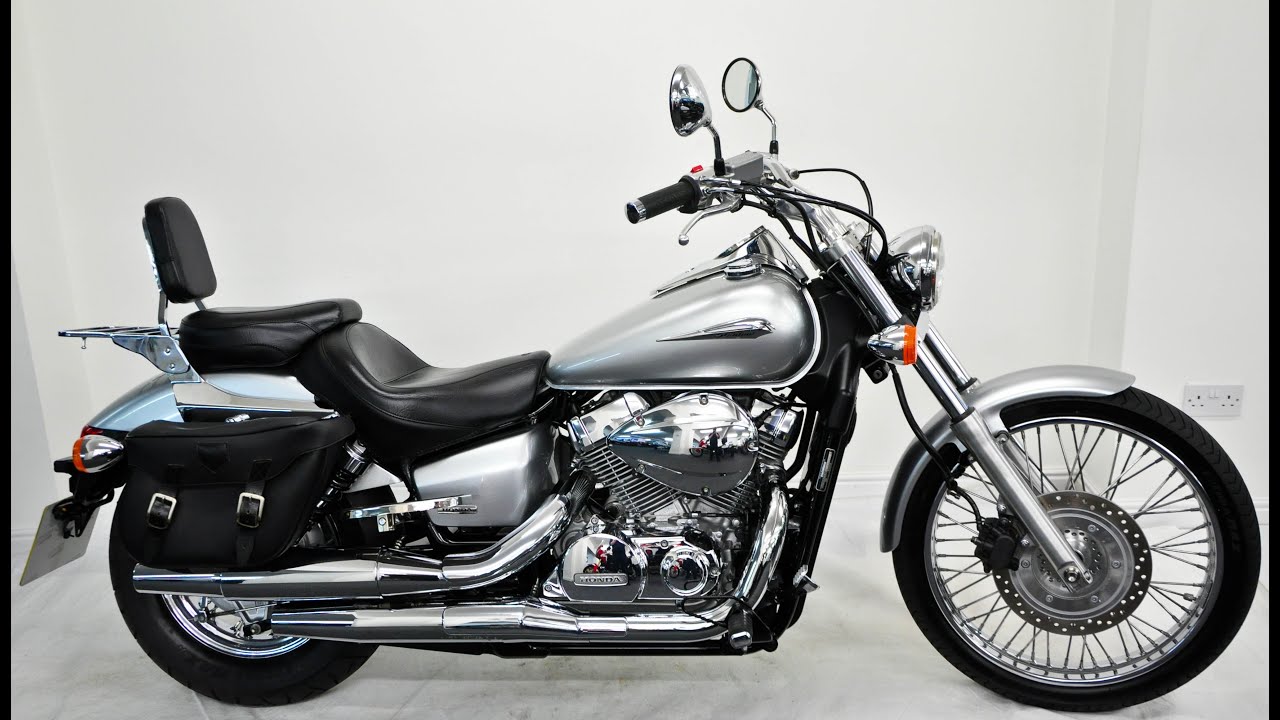 Honda VT750C2-8 Shadow 2010 Silver