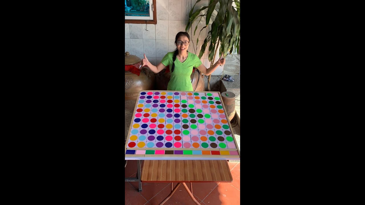 Very hard solving color ball puzzle by random pick color with easy control