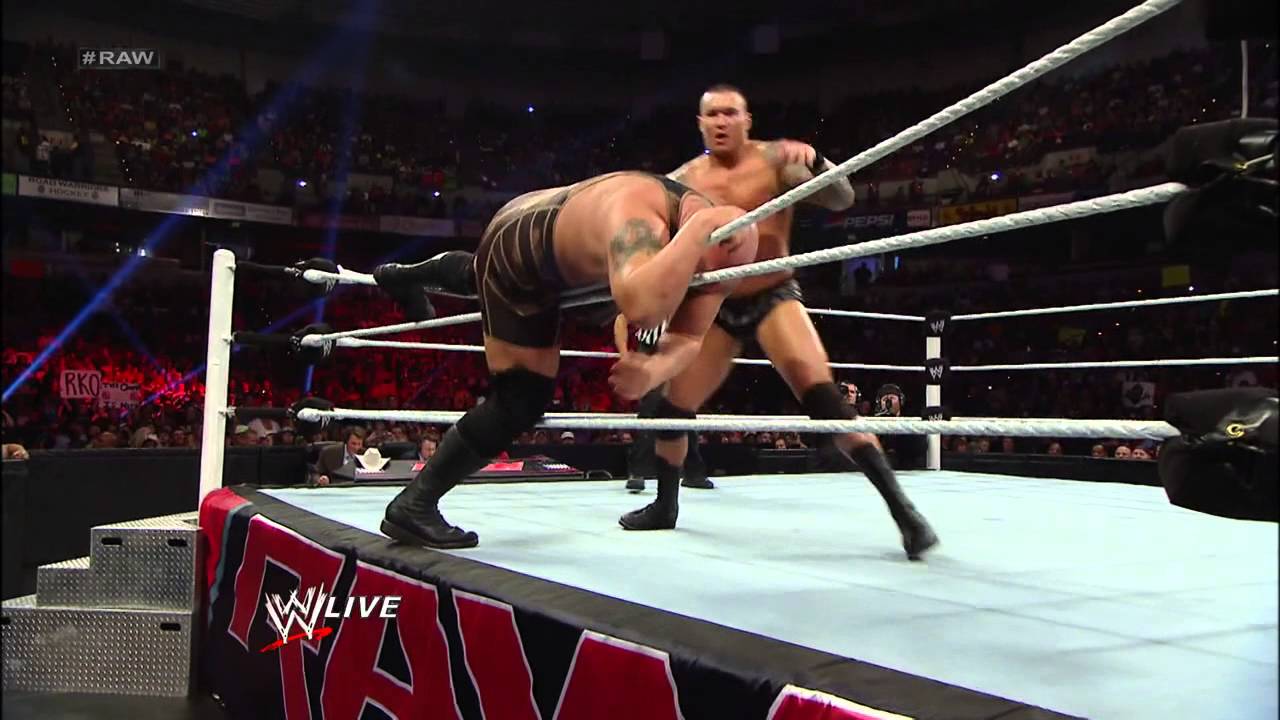 Sheamus & Randy Orton vs. Big Show -  2-on-1 Handicap Match: Raw, April 15, 2013