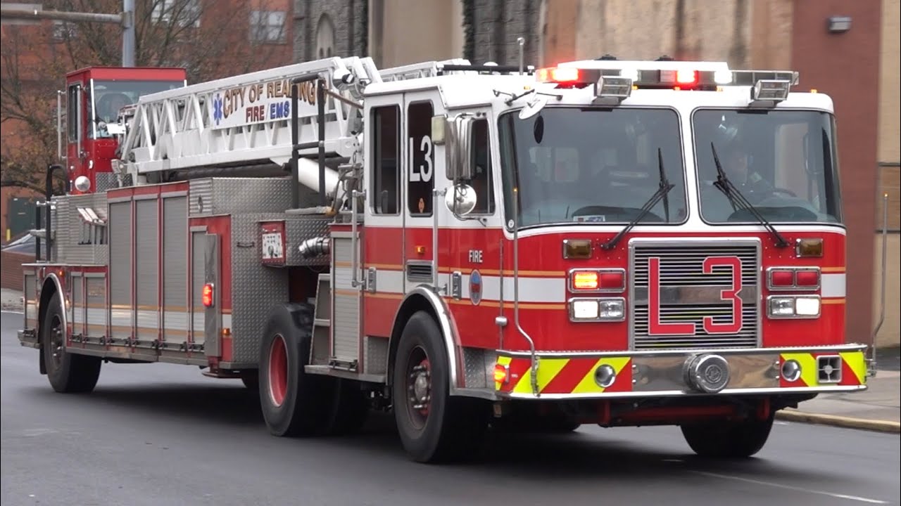 Reading Fire Department Ladder 3 Responding 12/7/22